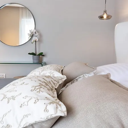 Shell Luxury Residences With Pool And Whirlpool شقة