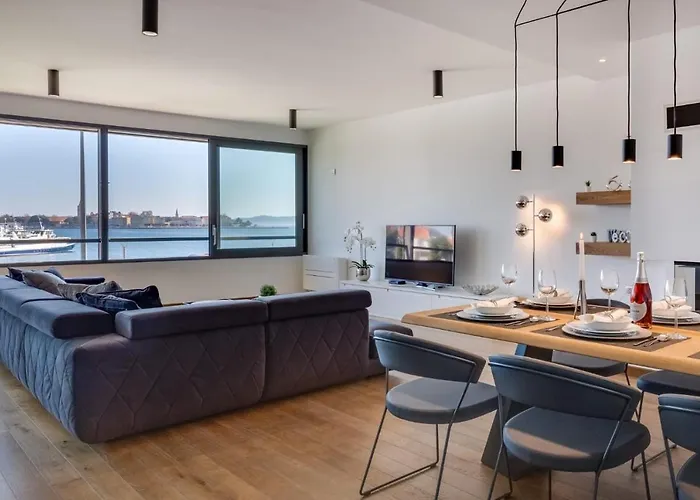 Shell Luxury Residences With Pool And Whirlpool Lägenhet *