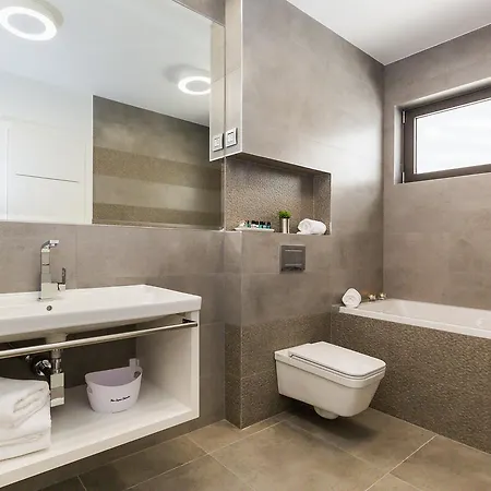 Apartment Shell Luxury Residences With Pool And Whirlpool