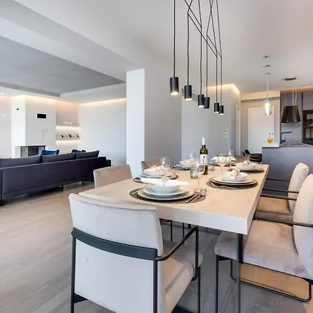 Apartment Shell Luxury Residences With Pool And Whirlpool