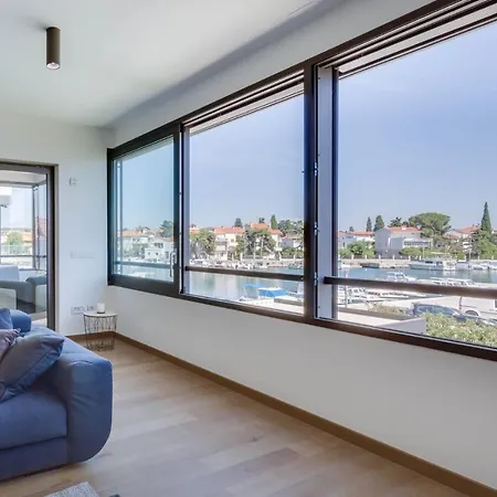 Apartment Shell Luxury Residences With Pool And Whirlpool Zadar